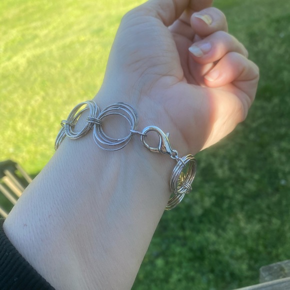 2 for $20 Multiple ring link fashion bracelet Silver tone - Picture 4 of 8